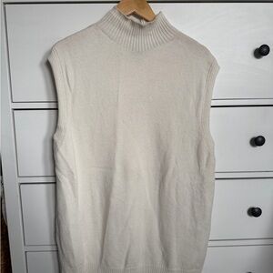 Athleta Cream Ribbed Turtleneck Sweater Vest